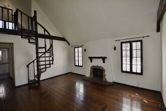 2906 Griffith Park Blvd in Los Angeles, CA - Building Photo - Building Photo