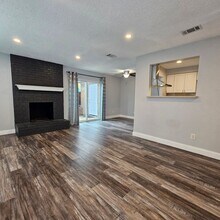 3931 N Garland Ave in Garland, TX - Building Photo - Building Photo