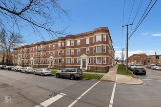 7643 S Stewart Ave Chicago, IL 60620 in Chicago, IL - Foto de edificio - Building Photo