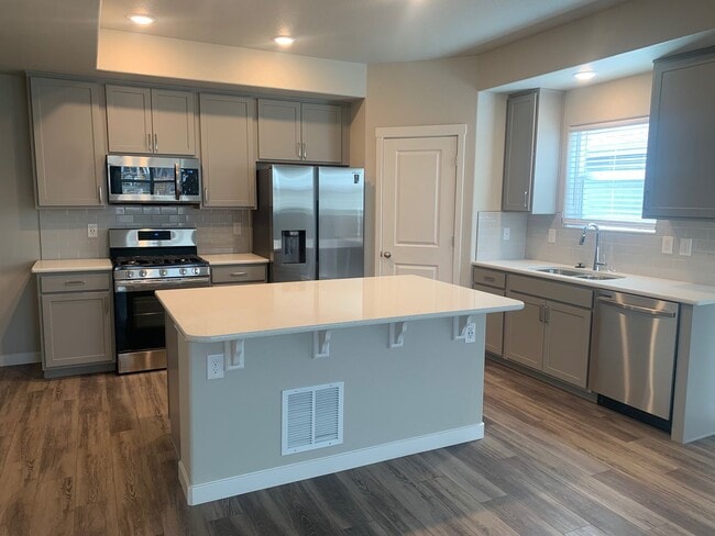 7677 Frigid Air Pt in Colorado Springs, CO - Building Photo - Building Photo