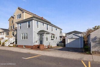 48 5th St in Highlands, NJ - Building Photo - Building Photo