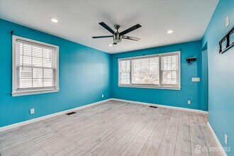 14 Linden St in Carteret, NJ - Building Photo - Building Photo