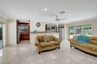 701 NW 8th Ave in Boca Raton, FL - Building Photo - Building Photo