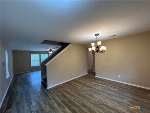 381 Copper Path Dr in New Braunfels, TX - Building Photo - Building Photo