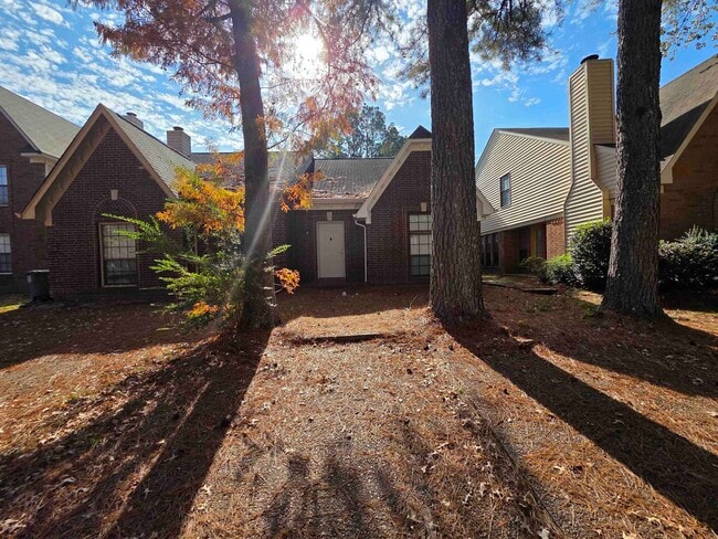 property at 8333 Twin Rivers Dr