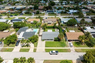431 SE 4th St in Deerfield Beach, FL - Building Photo - Building Photo