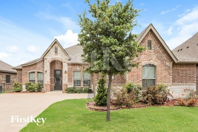 325 Haven Rd in Waxahachie, TX - Building Photo - Building Photo
