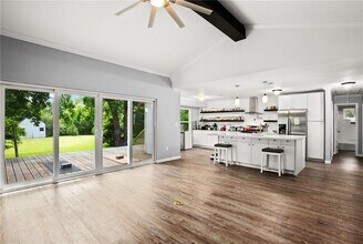 421 Bonita Vista Dr in Buda, TX - Building Photo - Building Photo