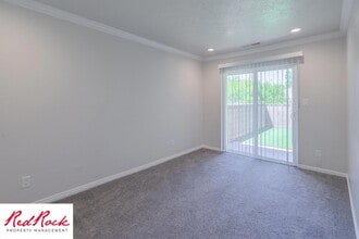 75 E 300 N in Saint George, UT - Building Photo - Building Photo