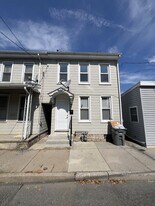 1027 Church St in Lebanon, PA - Building Photo