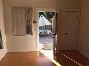 649 Pomona Ave in Coronado, CA - Building Photo - Building Photo