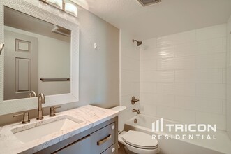 19431 E Princeton Pl in Aurora, CO - Building Photo - Building Photo