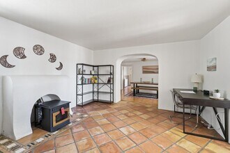 393 E San Miguel St in La Mesa, NM - Building Photo - Building Photo
