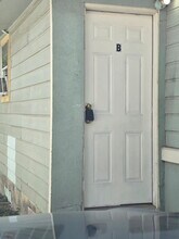 1718 Commercial Ave in San Antonio, TX - Building Photo - Building Photo