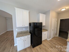 8419 Candlenut Ln in Charlotte, NC - Building Photo - Building Photo