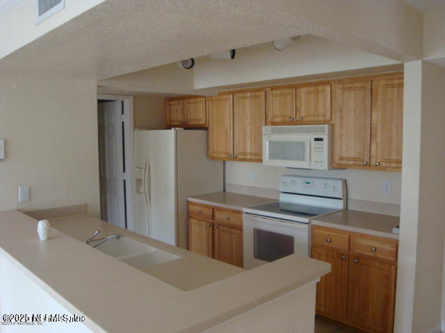 property at 10075 Gate Pkwy