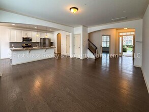 565 Park View Drive in Belmont, NC - Building Photo - Building Photo