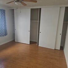 8809 Etiwanda Ave, Unit 19 in Los Angeles, CA - Building Photo - Building Photo
