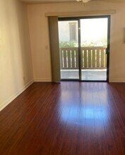3456 Castle Glen Dr, Unit AAA in San Diego, CA - Building Photo - Building Photo