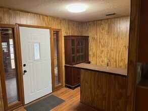 101 FM 1042 in Three Rivers, TX - Building Photo - Building Photo
