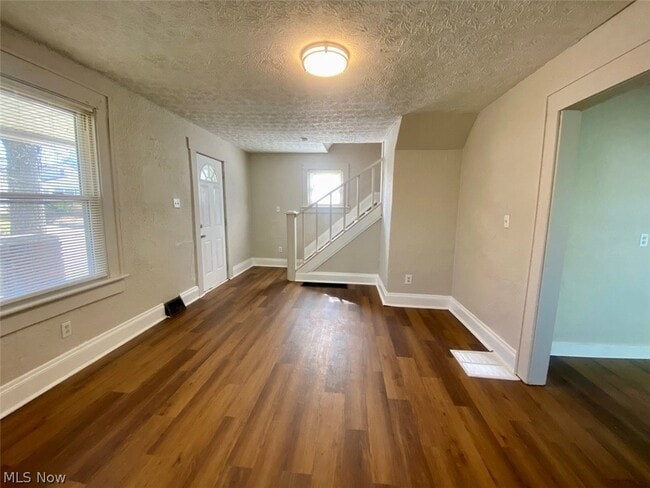 748 Merton Ave in Akron, OH - Building Photo - Building Photo