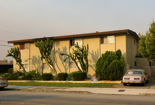 12905-12921 Palm St in Garden Grove, CA - Building Photo - Building Photo