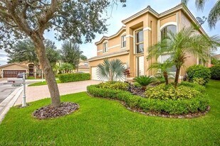 5289 NW 112th Way in Coral Springs, FL - Building Photo