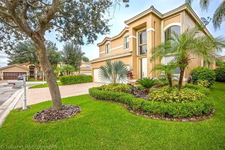 5289 NW 112th Way in Coral Springs, FL - Building Photo