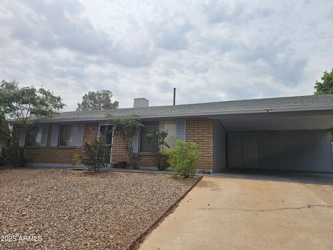 property at 1064 E Acacia Dr