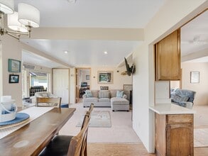 5842 Seaside in Ketchikan, AK - Building Photo - Building Photo