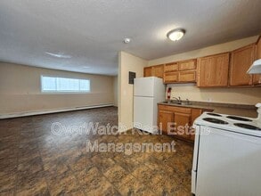 815 N Park St in Anchorage, AK - Building Photo - Building Photo