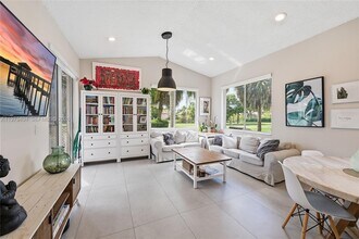 1166 SW 158th Way in Pembroke Pines, FL - Building Photo - Building Photo