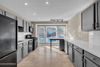 148 Ambassador Dr in Red Bank, NJ - Building Photo - Building Photo
