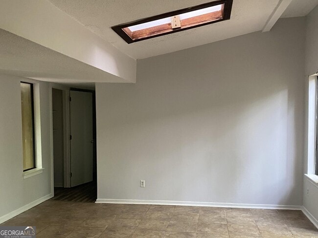 5814 Par Four Ct in Stonecrest, GA - Building Photo - Building Photo