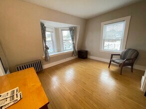 593 Quincy Shore Dr in Quincy, MA - Building Photo - Building Photo