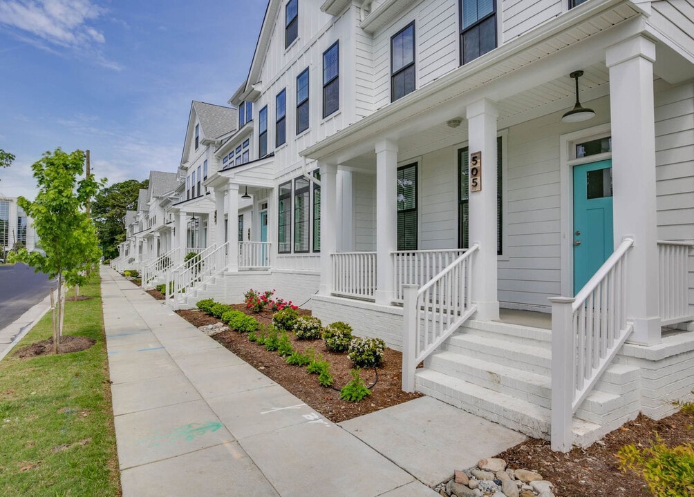 519 22nd St in Virginia Beach, VA - Building Photo