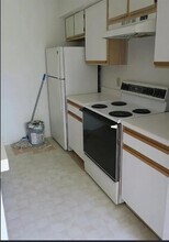 2350 NW 33rd St in Fort Lauderdale, FL - Building Photo - Building Photo