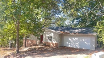 10 Evans Ln in Bella Vista, AR - Building Photo