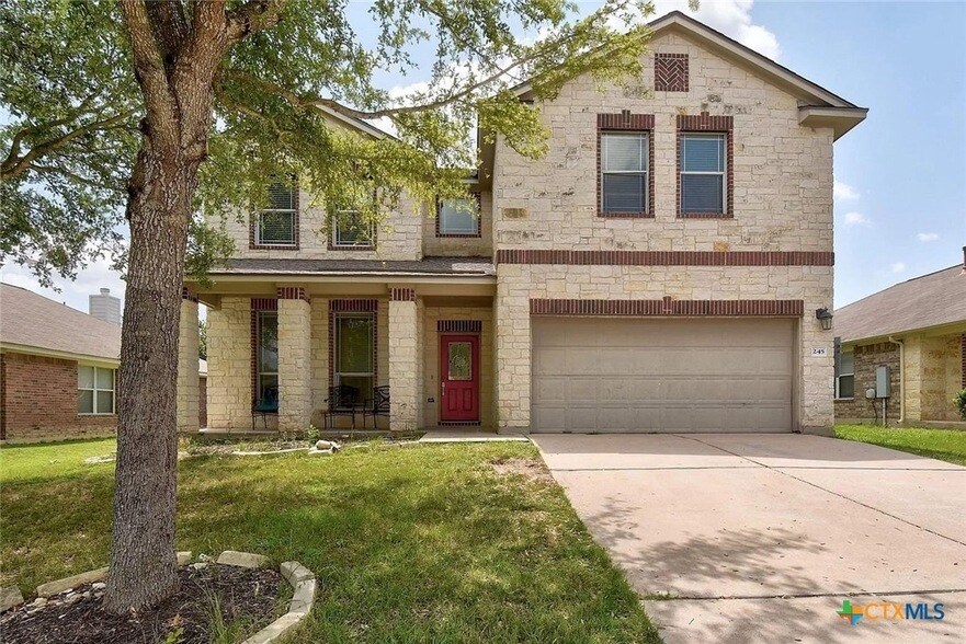 245 Buckingham Dr in Kyle, TX - Foto de edificio