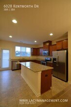 6028 Kentworth Dr in Holly Springs, NC - Building Photo - Building Photo