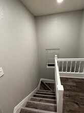 694 36th St in Oakland, CA - Foto de edificio - Building Photo