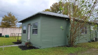 200 Old Daytona Rd in DeLand, FL - Building Photo - Building Photo