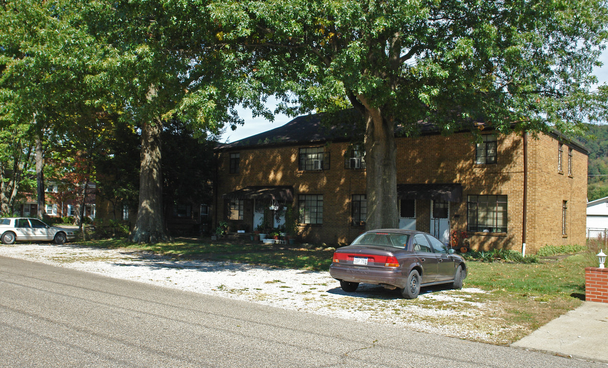 5604-5610 Noyes Ave SE in Charleston, WV - Building Photo