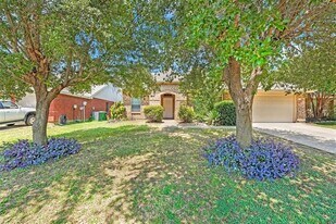 2617 Hereford Rd in Denton, TX - Building Photo