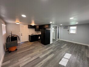 814 Edgar Ave, Unit 814.5 in Beaumont, CA - Building Photo - Building Photo