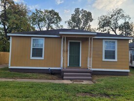 4374 Monroe Ave in Baton Rouge, LA - Building Photo