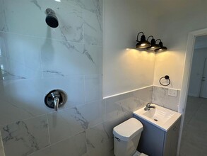 6208 Dawson St in Hollywood, FL - Building Photo - Building Photo