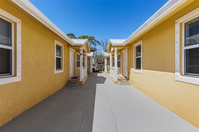 property at 1986 Mississippi Ave