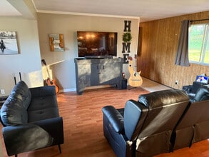 2804 NW 199th St in Ridgefield, WA - Foto de edificio - Building Photo