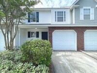 903 Yellow Hawthorn Cir